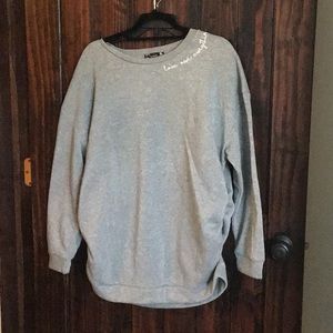 Maternity sweatshirt